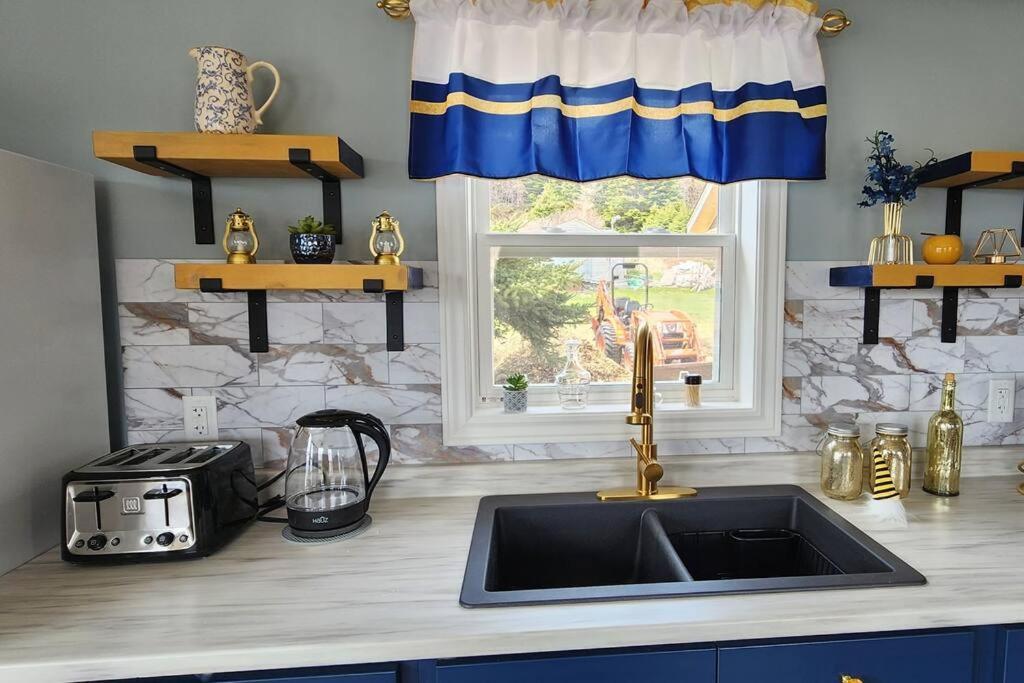 Family Ties Vacation Home - Rossy House Twillingate Exterior foto